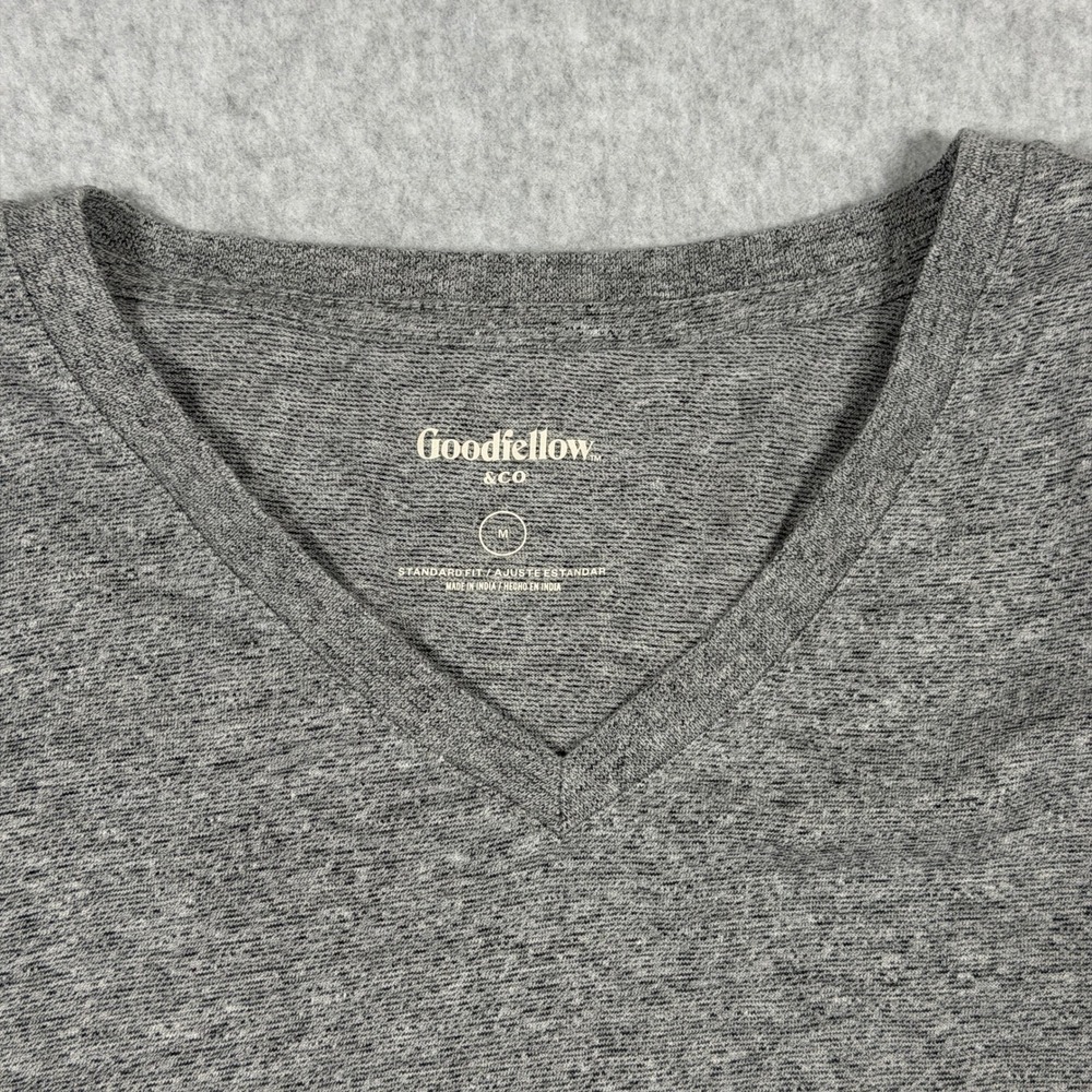 Goodfellow & Co Mens Heather Gray V-Neck T-Shirt Short Sleeve Cotton Blend M - Picture 2 of 6